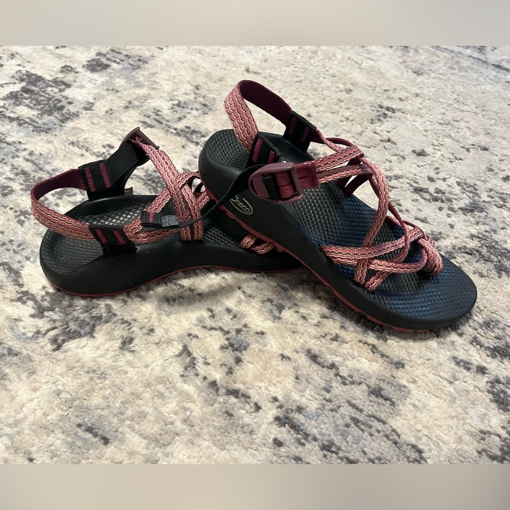 Size 9 Chaco’s